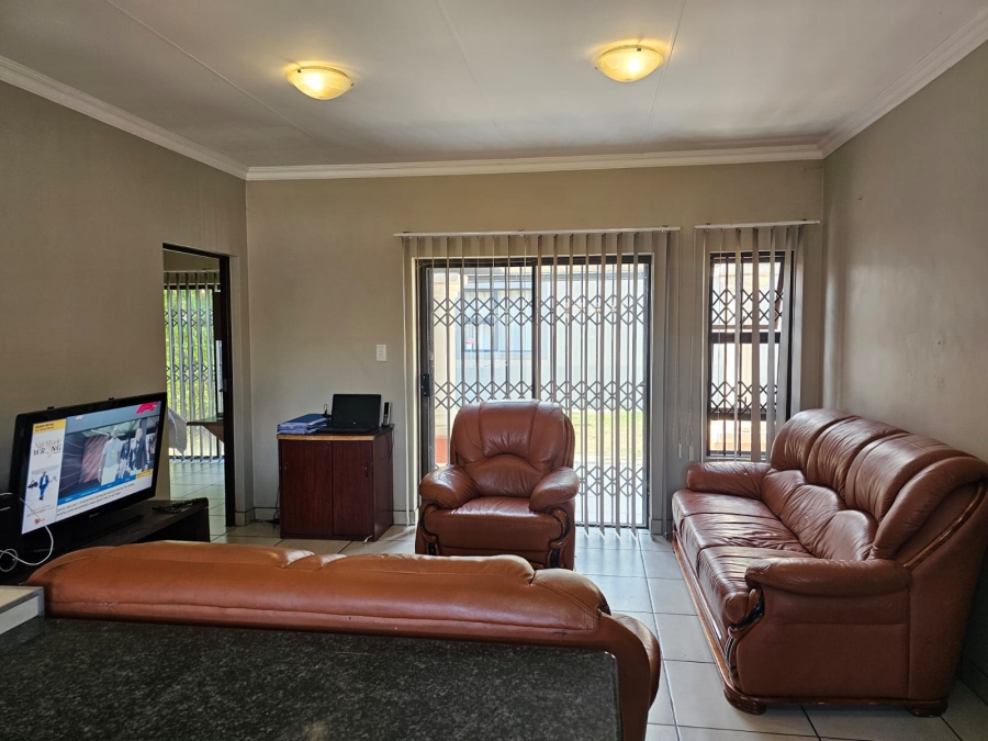 To Let 2 Bedroom Property for Rent in Waterberry Estate North West